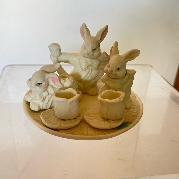 Vtg. 1990’s Bunny Tea Set 10 Pics. - Picture 3 of 9